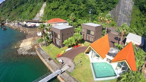 カームラナイハーバー 施設全景