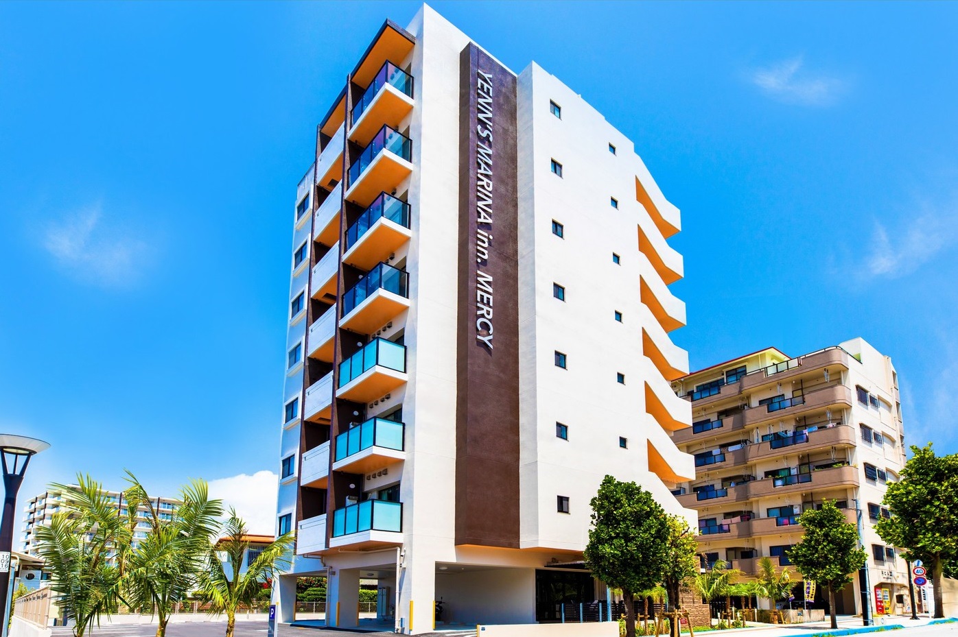 エンズ マリーナ イン マーシー 施設全景