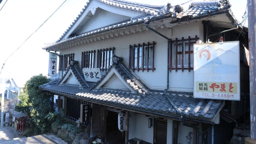 観光旅館やまと 施設全景