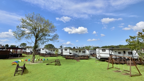 THE TRAILERHOUSE VILLAGE 大牟田 SPA 施設全景