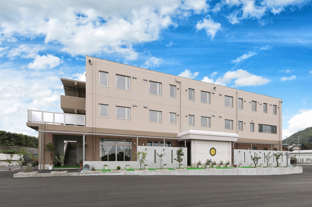 Pleasant 日向 施設全景