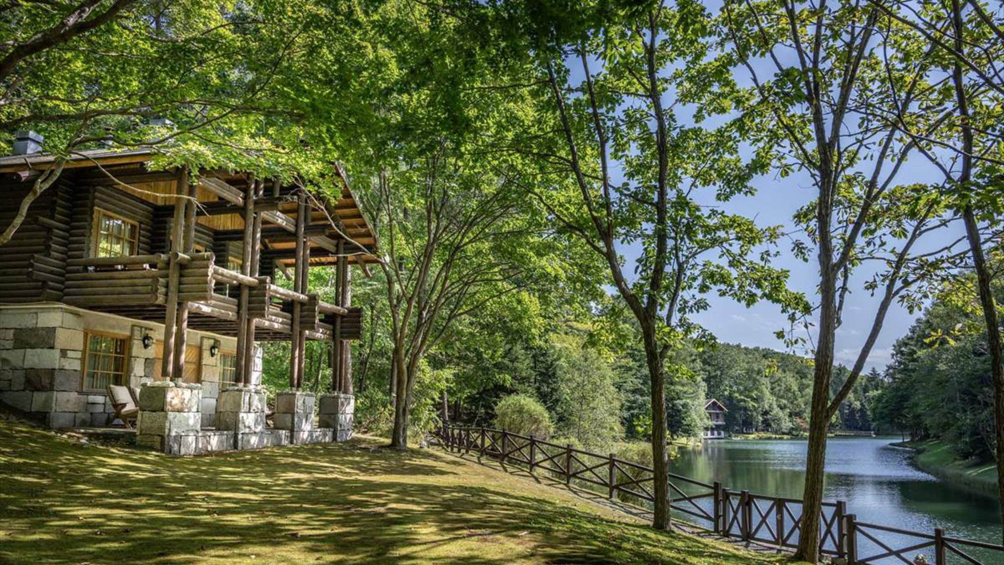 ホテル ニドム&クラシックゴルフコース ≪ログコテージ宿泊のみのご利用も歓迎≫ 施設全景