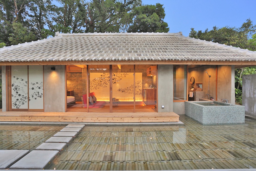 写真:翡翠巣 KAWASEMINOSU(MUKAKA VILLA)