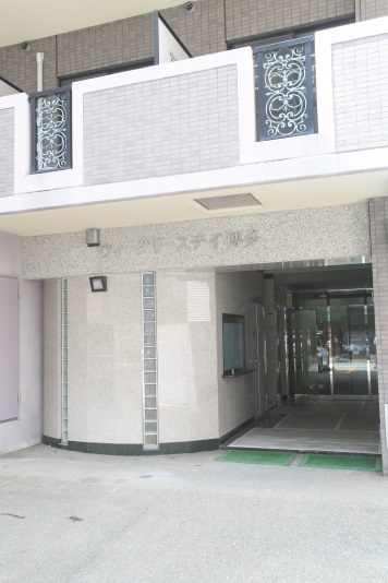 N.33 Hakata Sta. East 施設全景