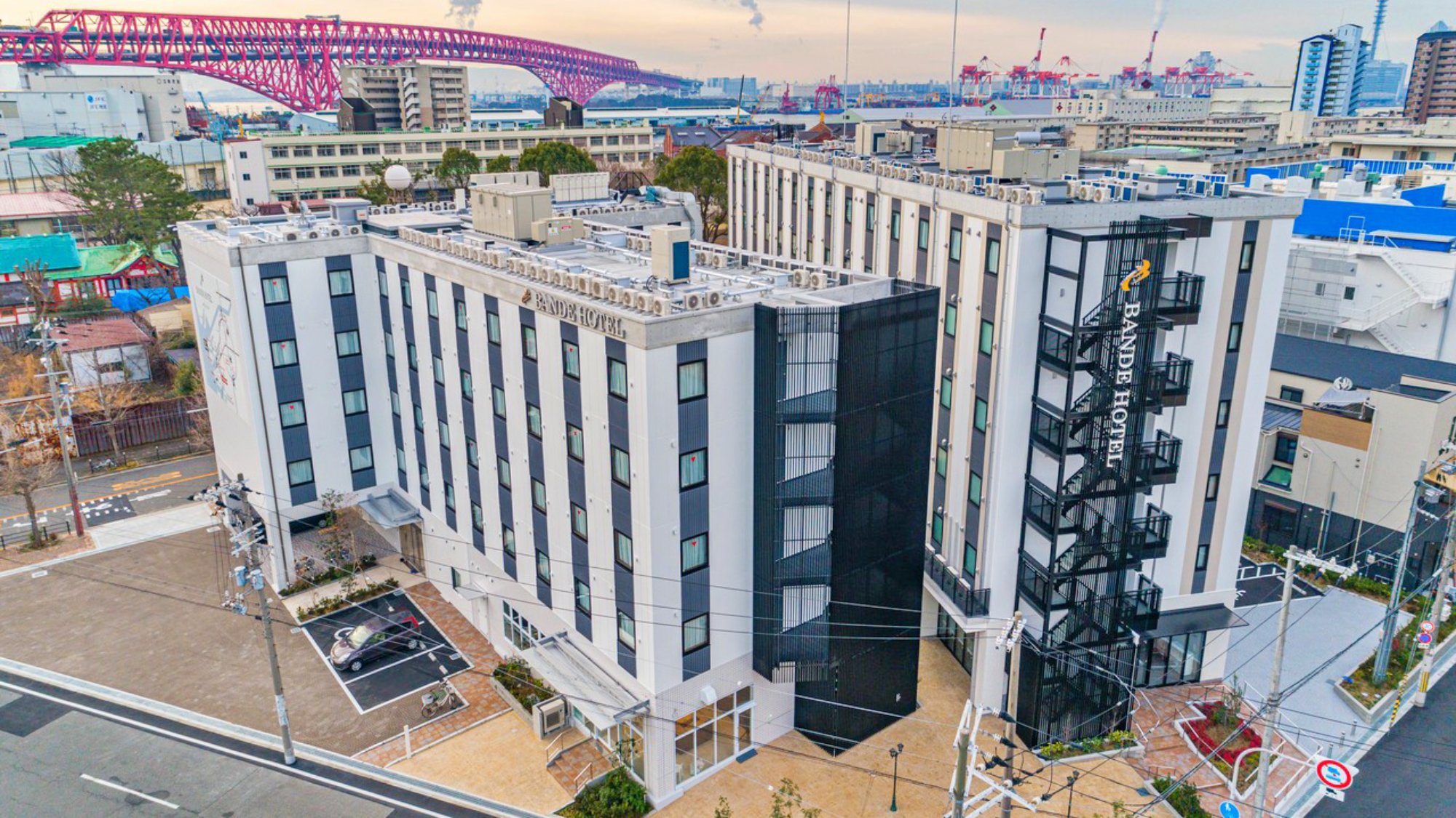 バンデホテル天保山東 施設全景