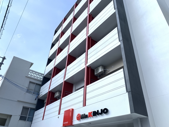 Mr.KINJO LINKinKumeNAHA 施設全景