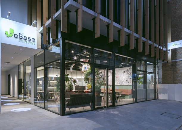 WeBase 広島 施設全景