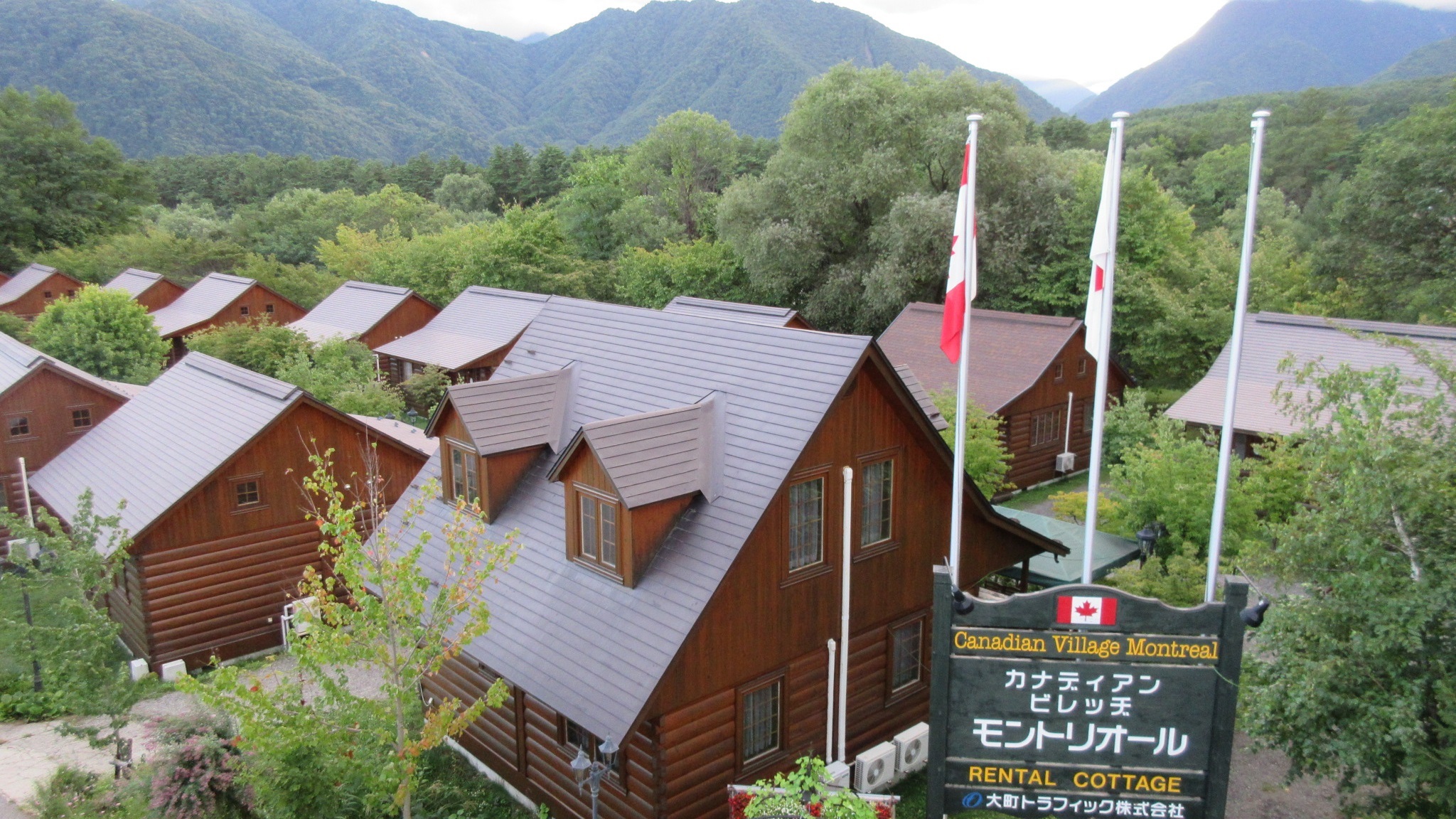 カナディアンビレッジ モントリオール 施設全景