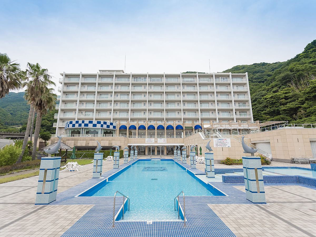 宇久須温泉 西伊豆クリスタルビューホテル(伊東園ホテルズ) 施設全景