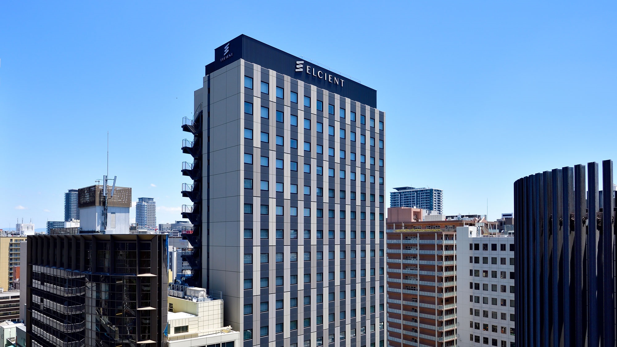 ホテル エルシエント大阪梅田 施設全景