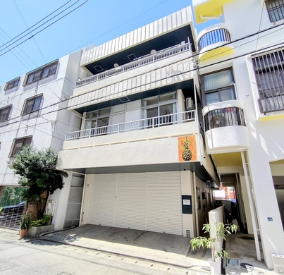 PINEAPPLE HOTEL 施設全景