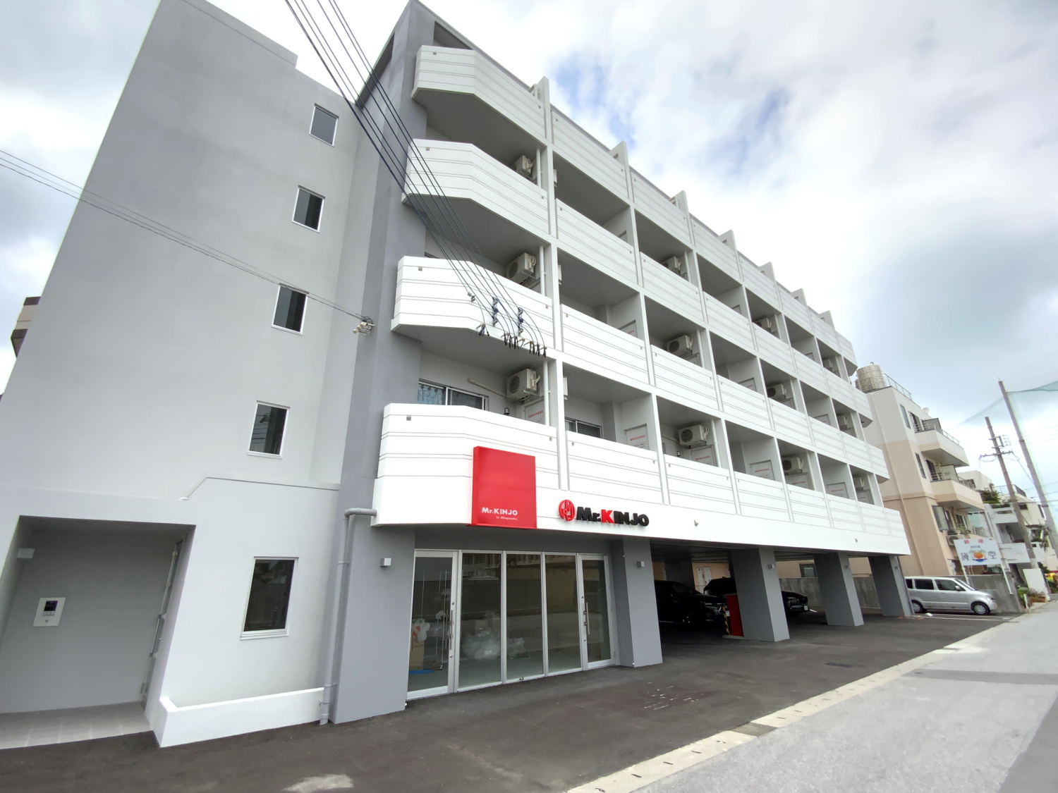 Mr.KINJO in Miegusuku 施設全景