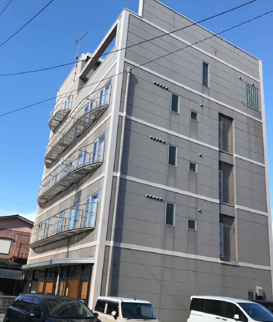 ジョイナス伊勢 施設全景