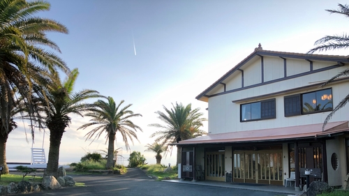 ＷＡＧＵ　ＢＥＡＣＨ　ＨＯＵＳＥ　ＪＡＰＯＮＩＣＡ 施設全景