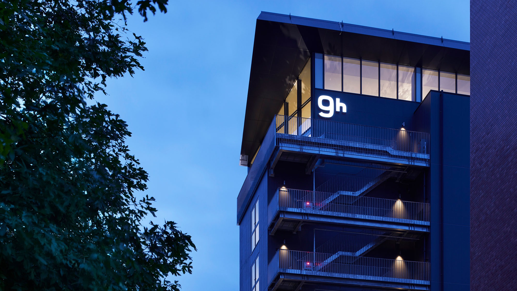 ナインアワーズ博多駅 施設全景