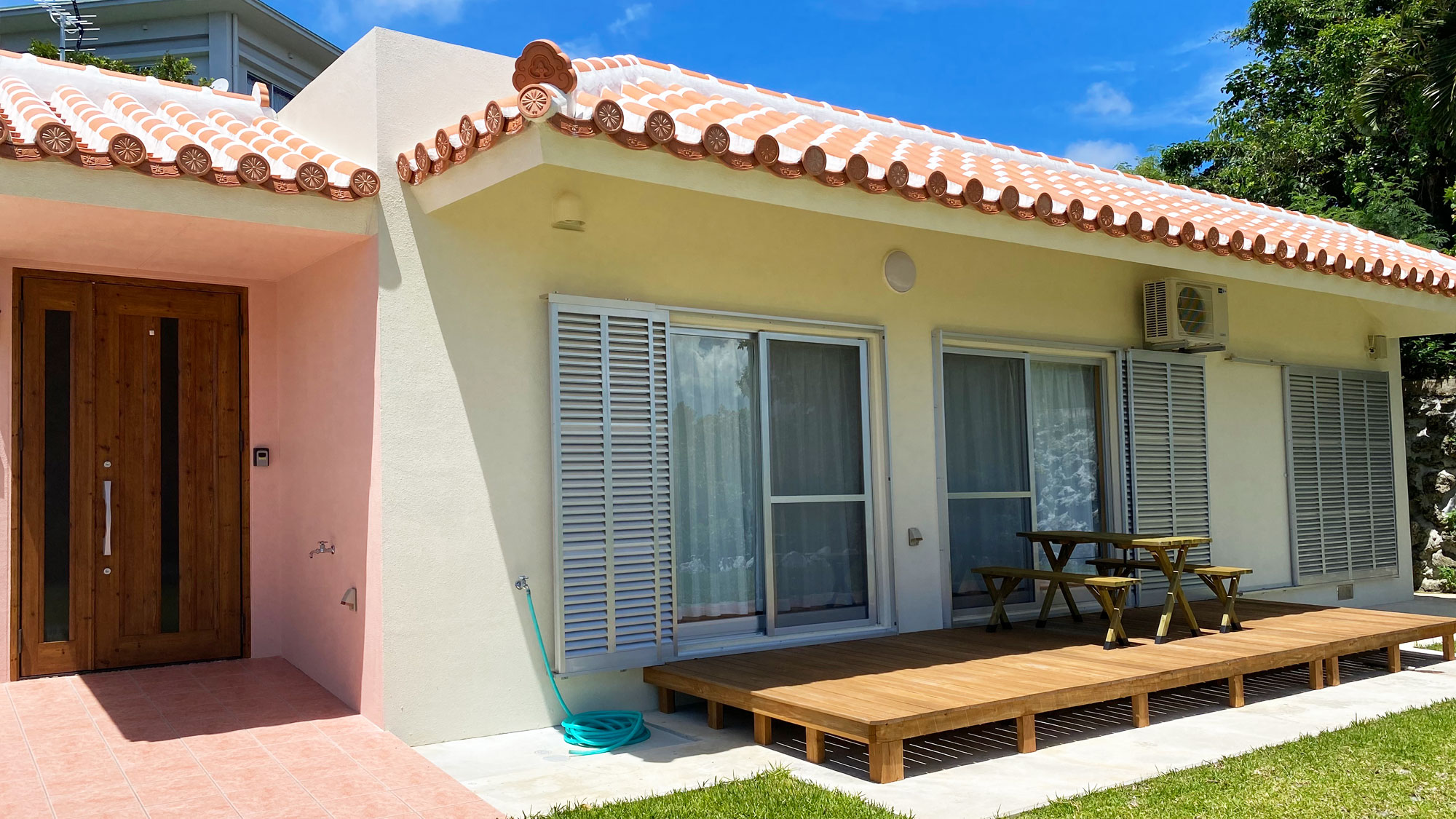 ペンションまちたまんやー<伊江島> 施設全景