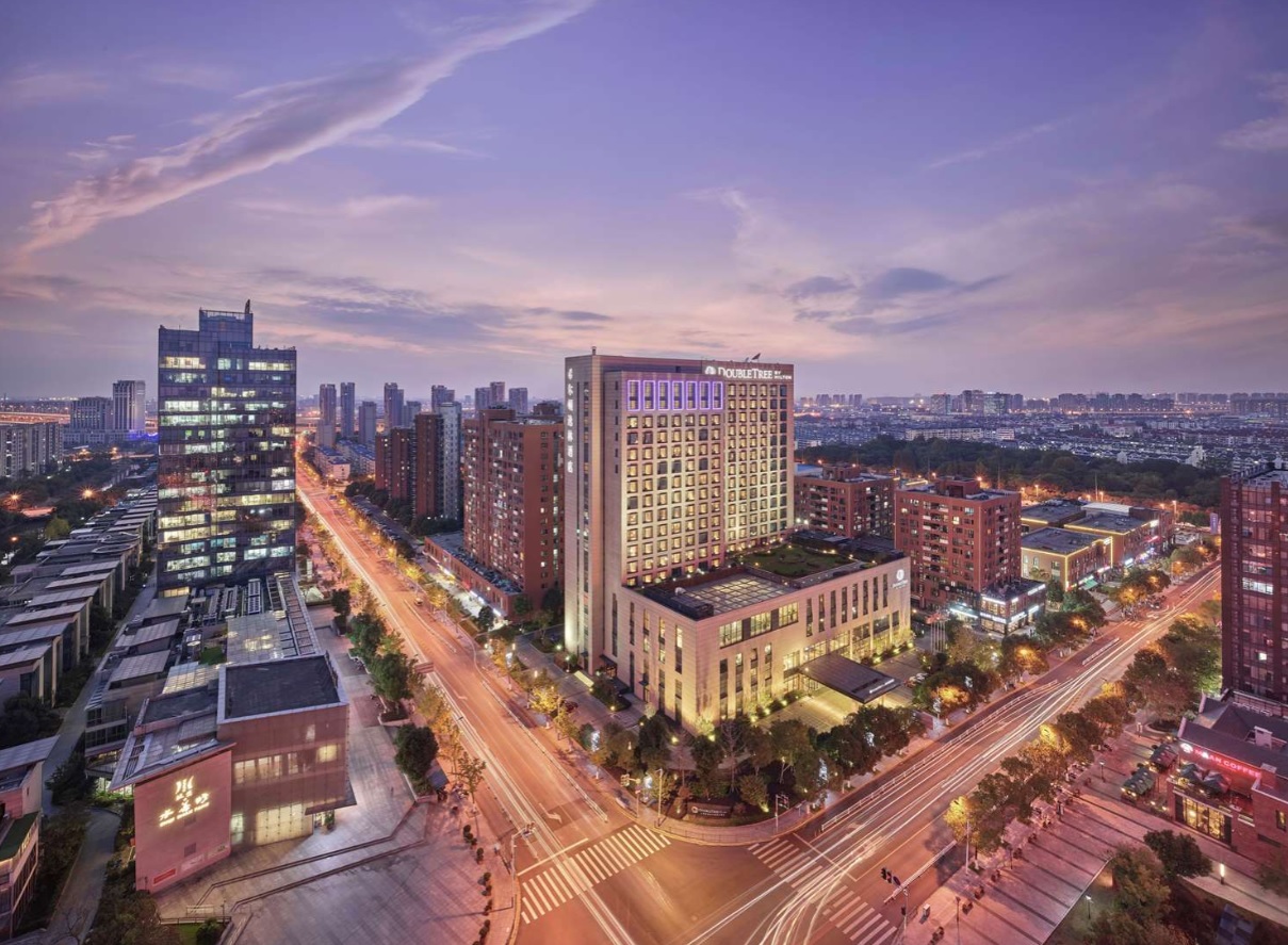 よ*ん様 Mサイズ 2025ss 新作 完売品 HILTON ヒルトン トガドレ ヒルトン東京（東京）：（最新料金：2025年）