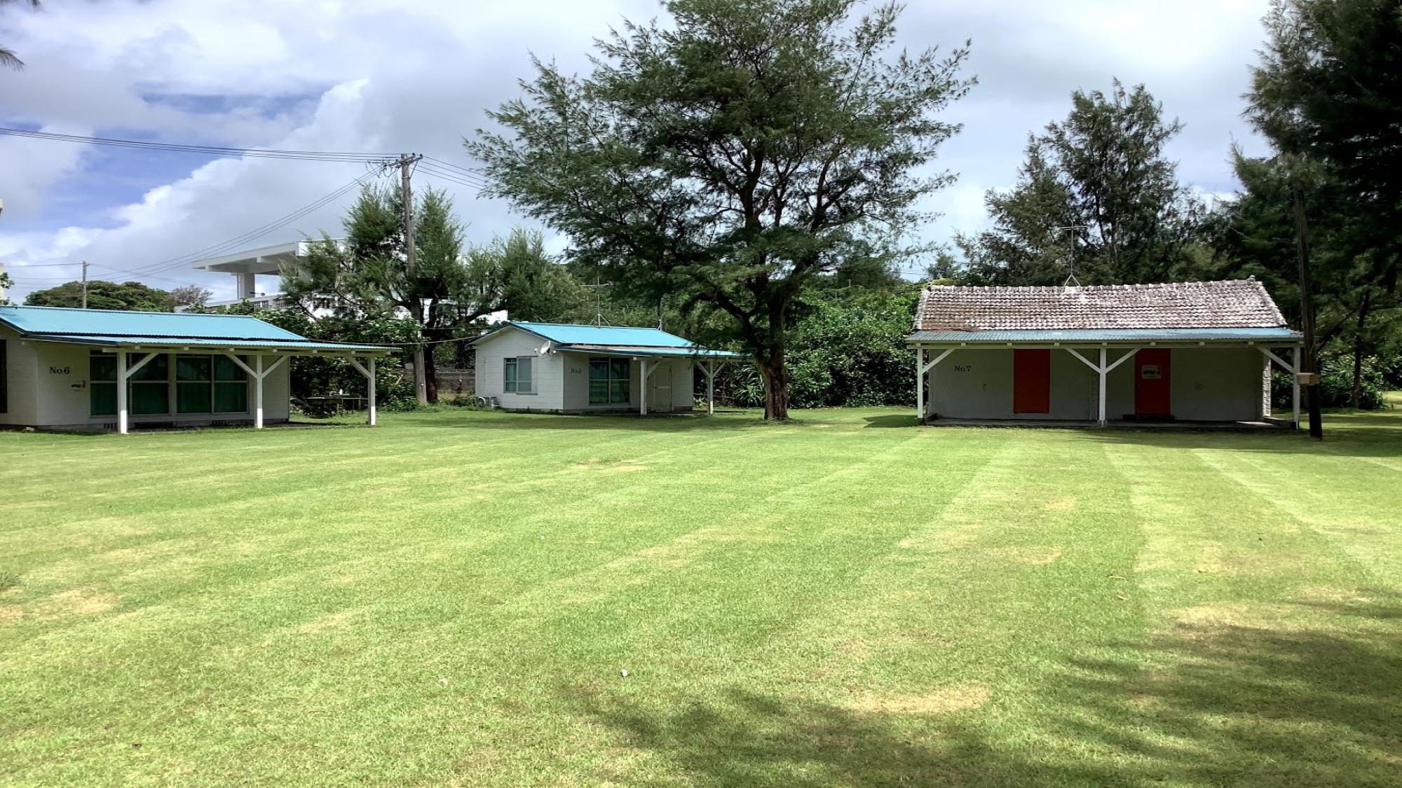 屋我地ビーチ&nbsp;施設全景
