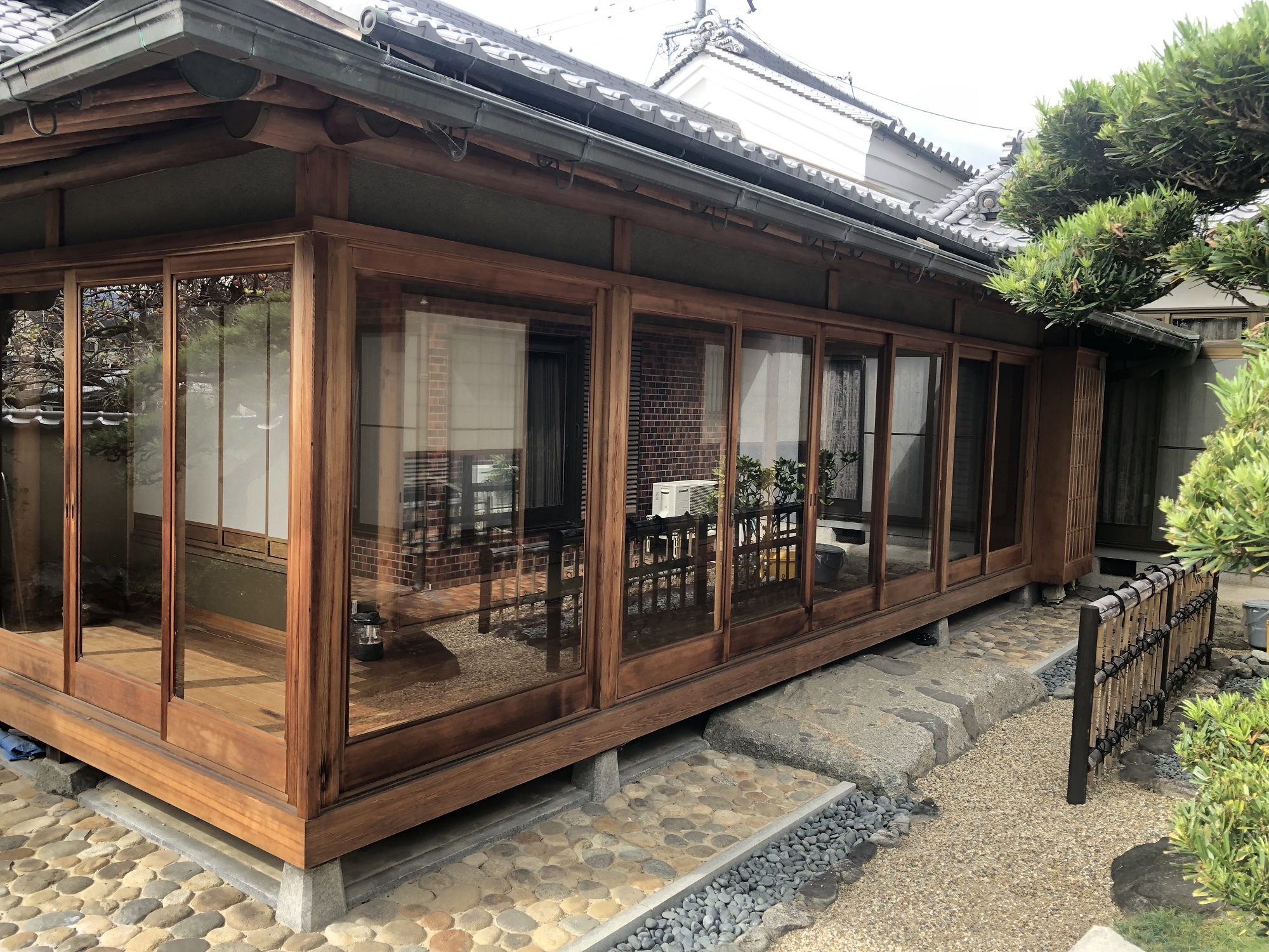 HANARE屋 施設全景