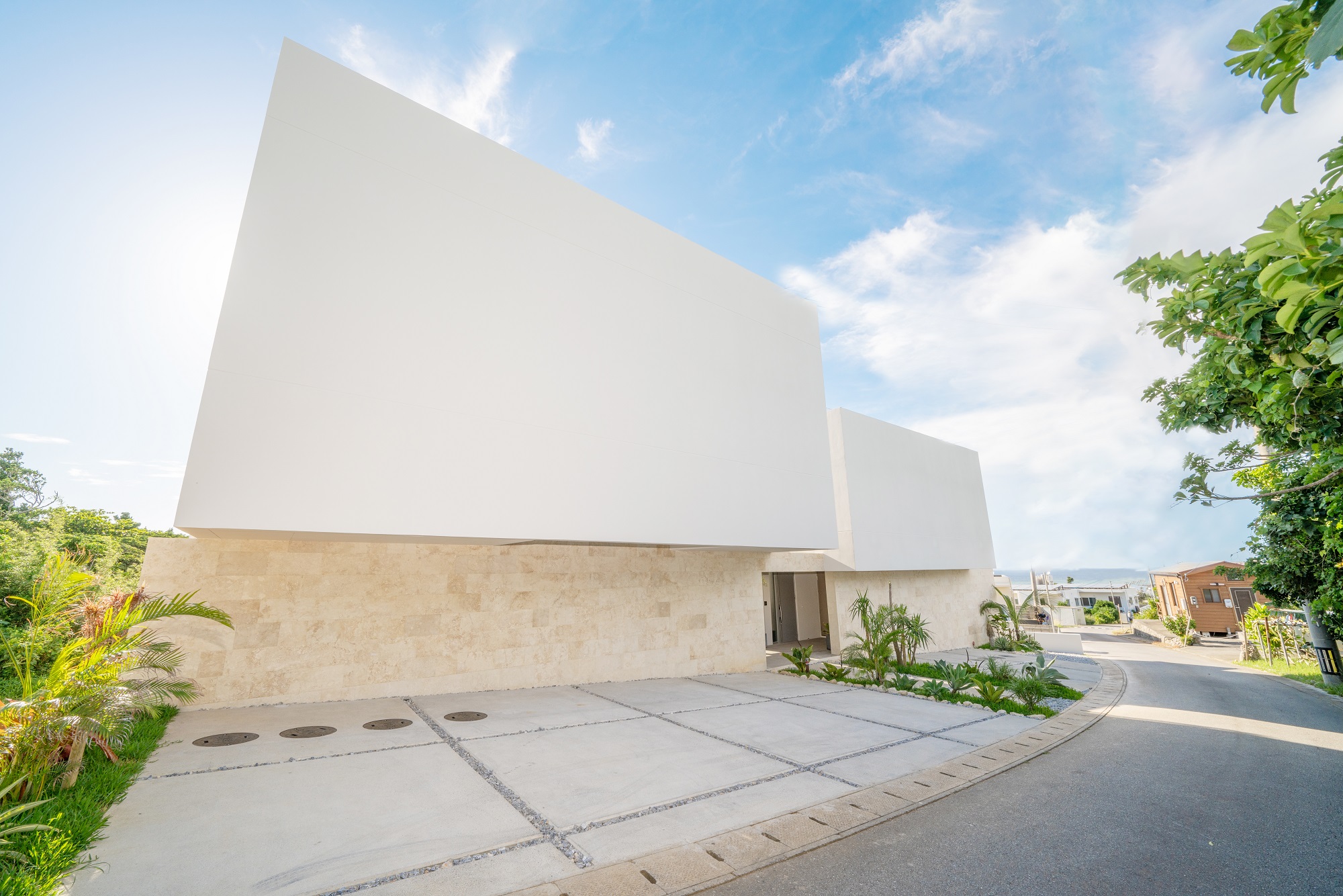 Ｂｌｕｅ　Ｒｅｌａ　Ｌｕｘｅ　Ｒｅｓｏｒｔ　Ｏｋｉｎａｗａ 施設全景