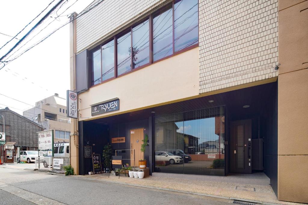 Stacy Annex 施設全景