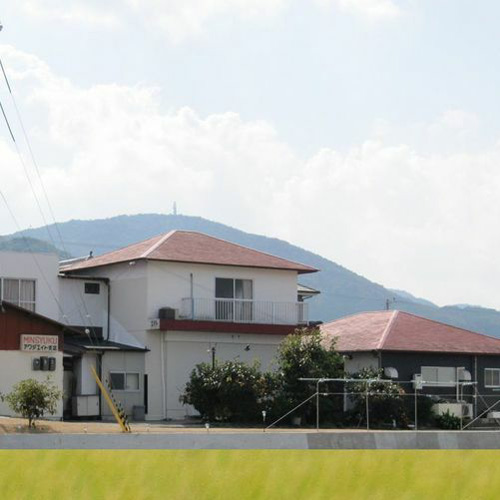 アワジエイト支店 施設全景