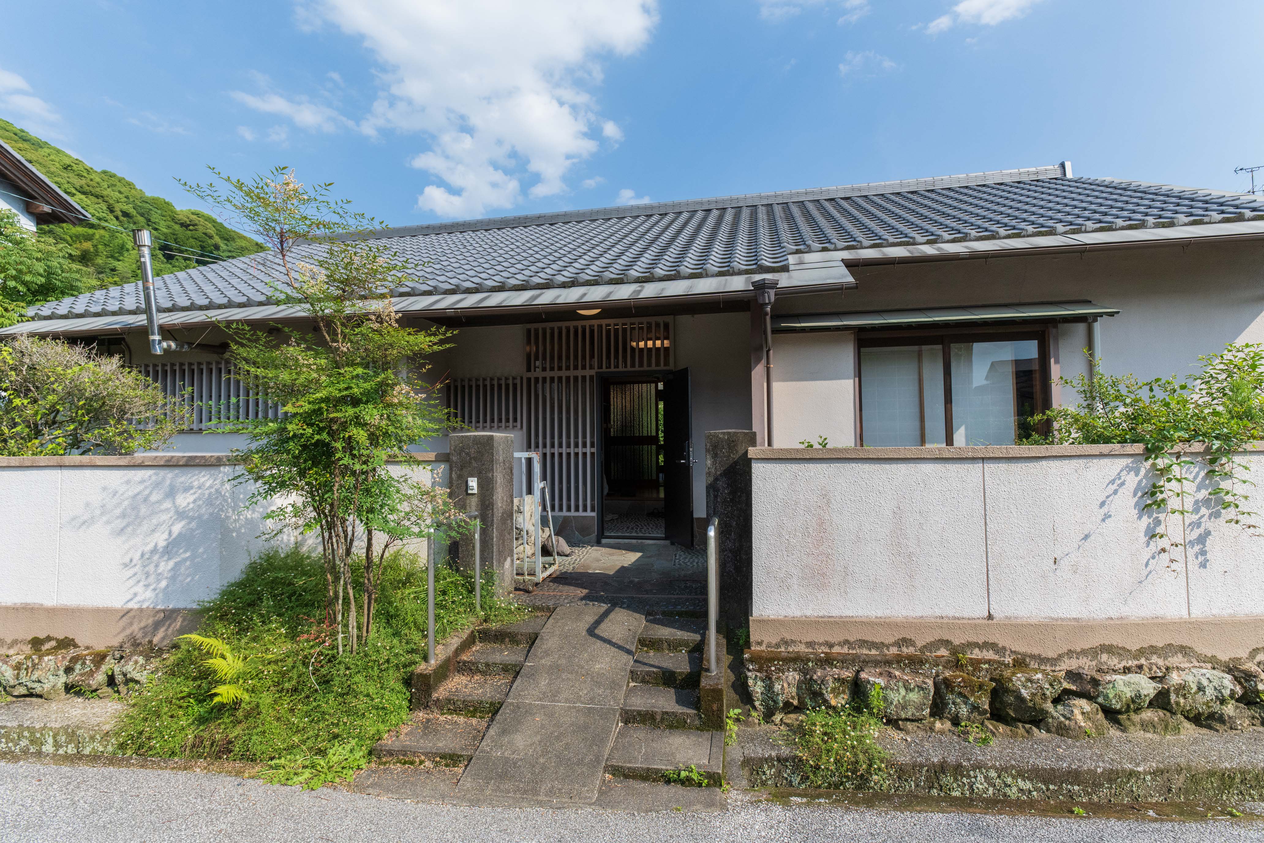 麓の別邸 蓮見 ーHASUMIー 施設全景