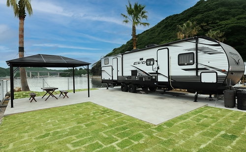 THE TRAILERHOUSE VILLAGE 呼子 SEASIDE 施設全景