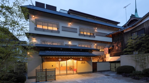 京都祇園 料理旅館 花楽 施設全景