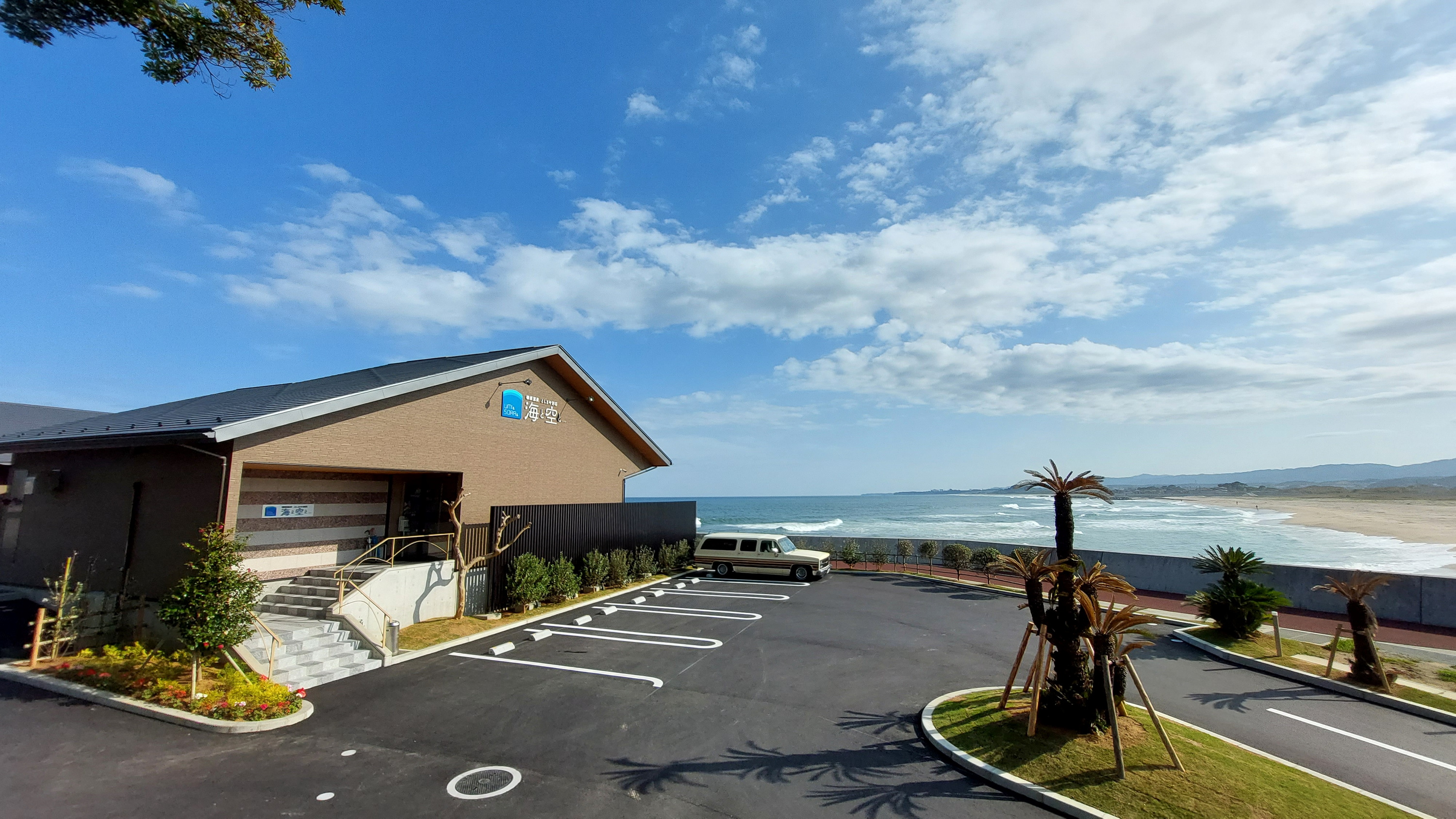 としまや別荘 海と空と・・・ 施設全景