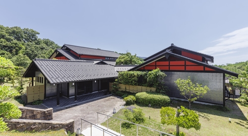 割烹旅館 越前満月 施設全景