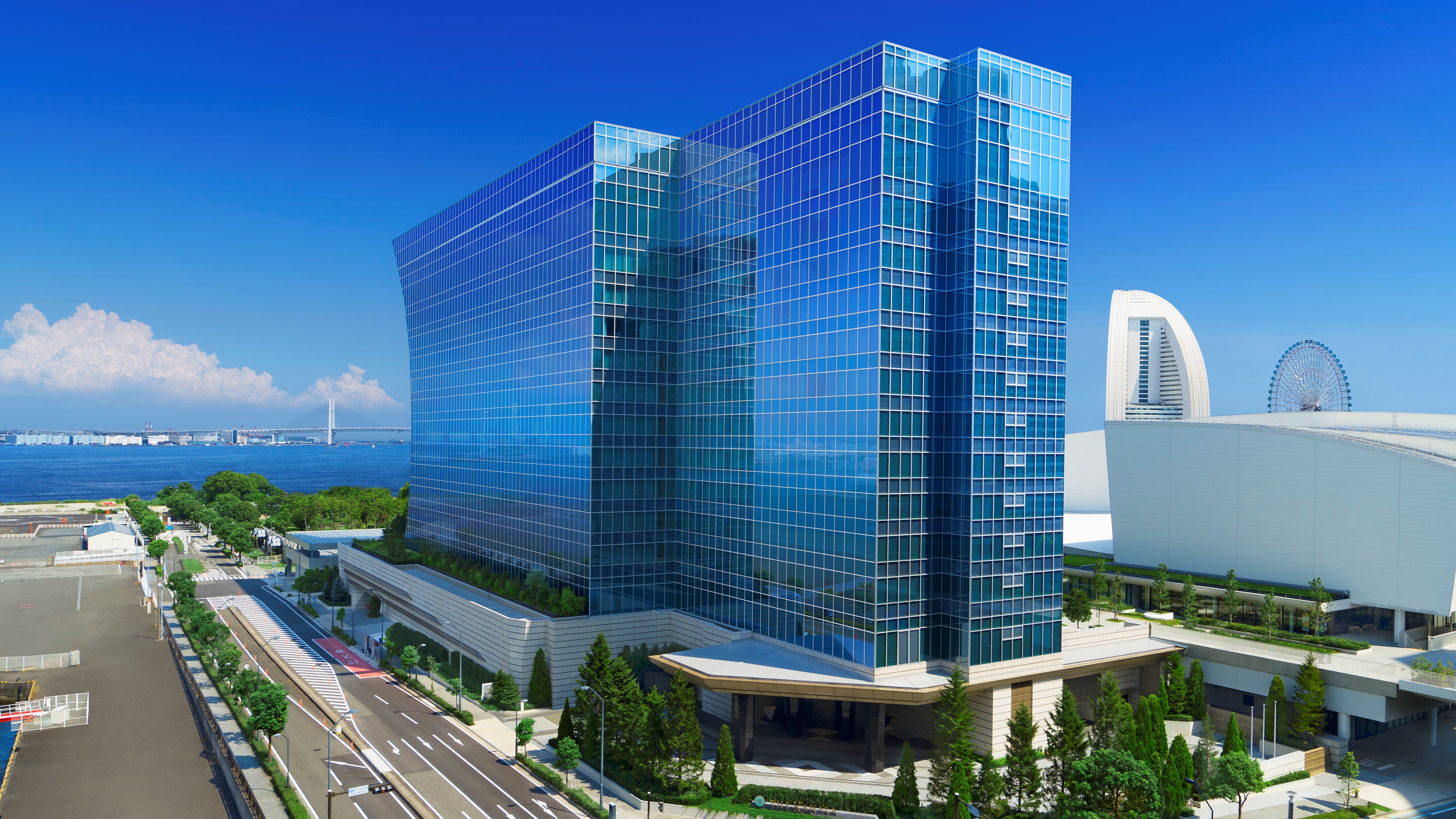 ザ・カハラ・ホテル&リゾート 横浜 施設全景