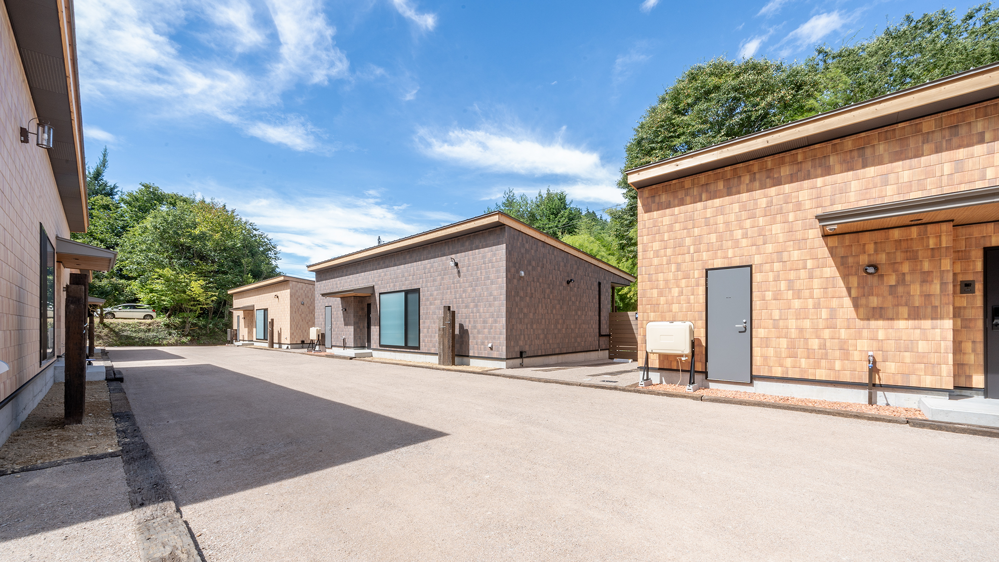 WAT RESORT いぬとサウナ BBQ&ドッグラン ヴィラ 高山 施設全景