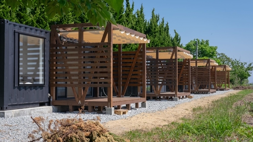 リトリート佐渡風島グランピング<佐渡島> 施設全景