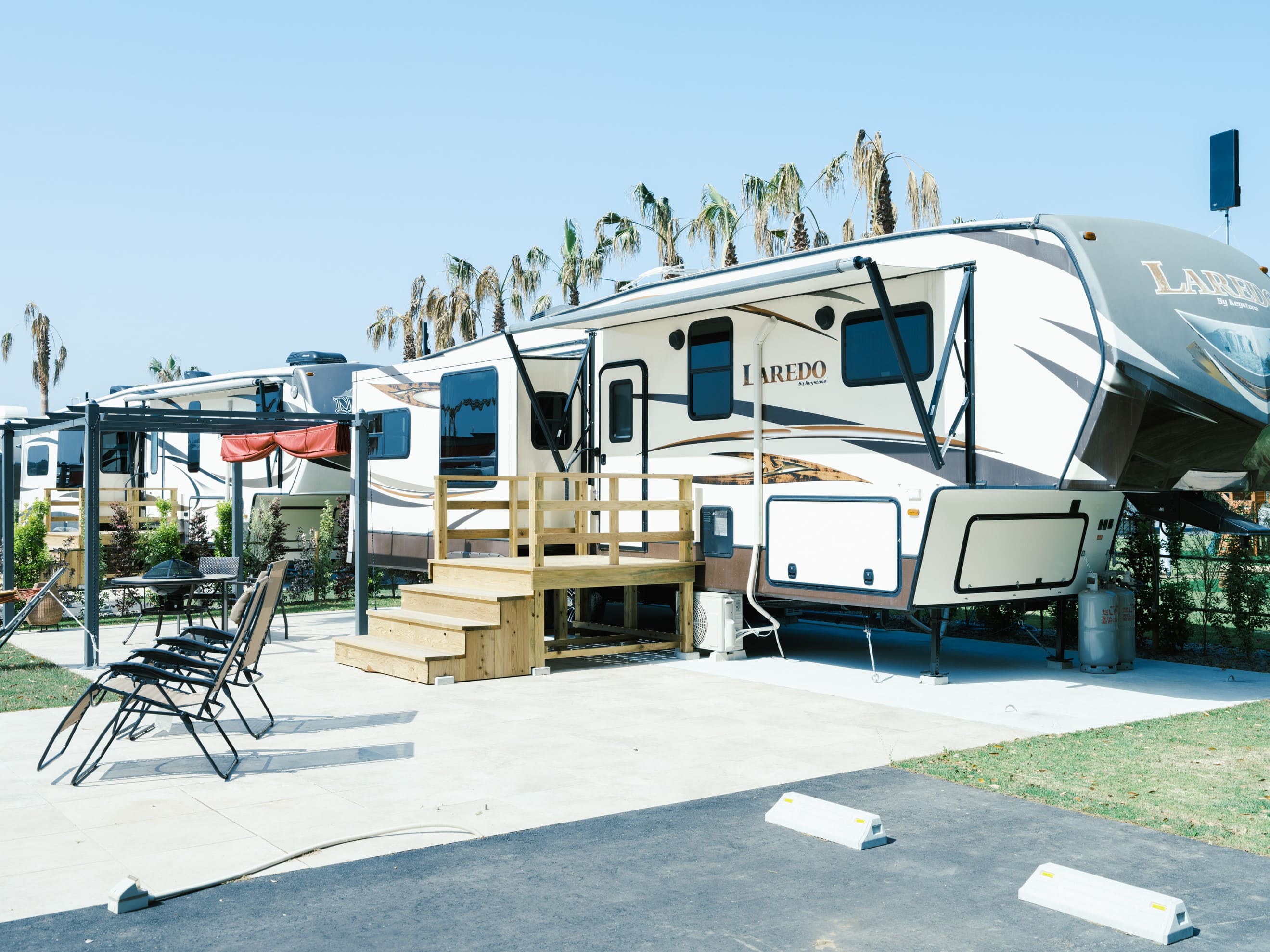 THE TRAILERHOUSE VILLAGE 長崎 TSUBAKI PREMIUM 施設全景