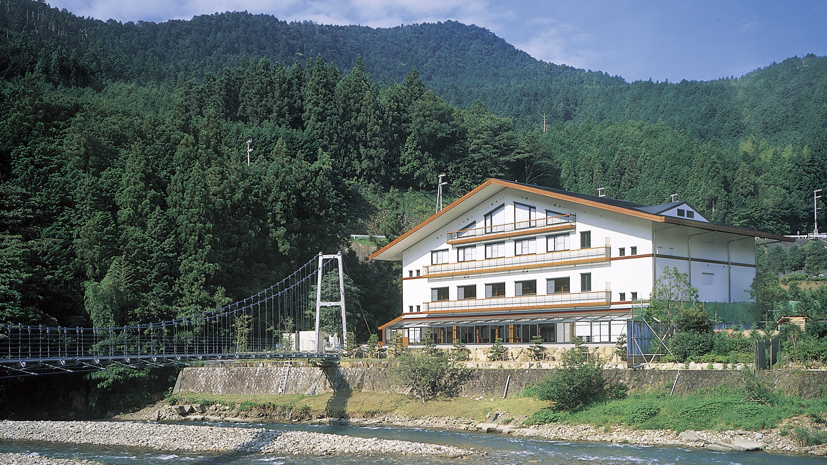 わたらせ温泉 ホテルやまゆり 施設全景