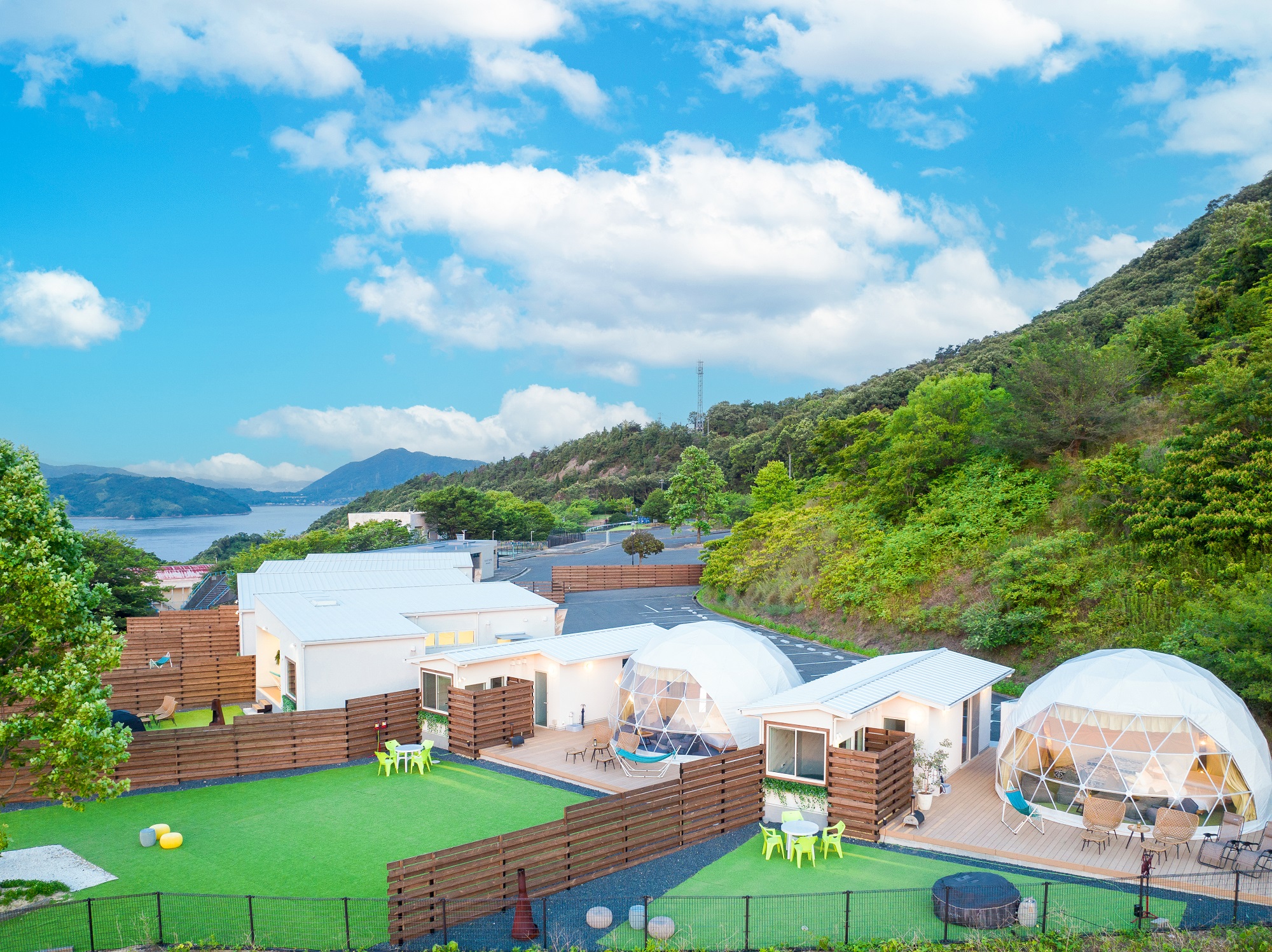 LEMON FARM GLAMPING しまなみ 施設全景