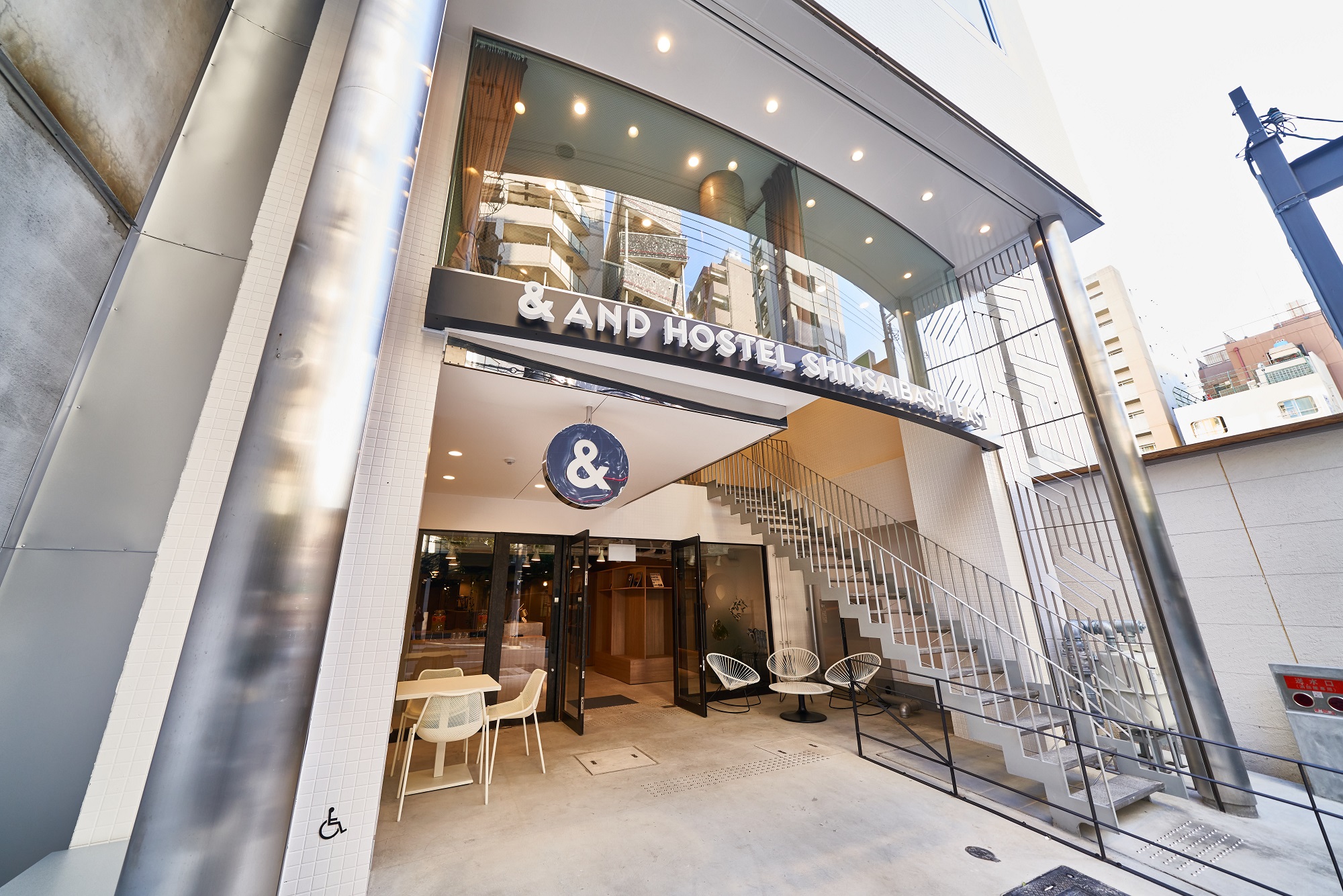 &AND HOSTEL SHINSAIBASHI EAST 施設全景