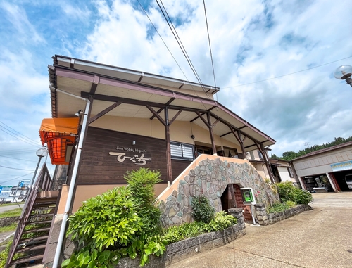 サンバレーひぐち 施設全景