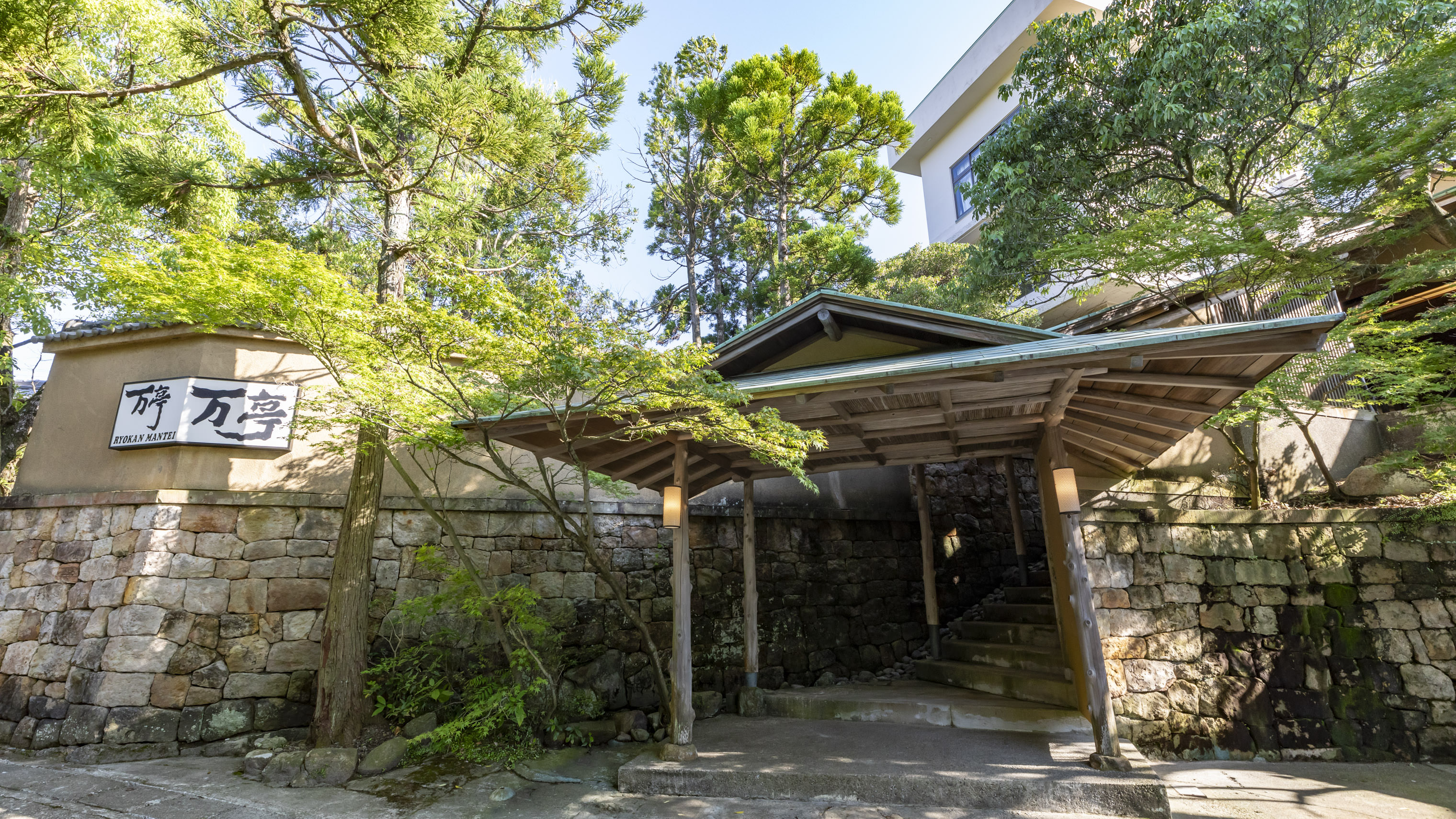 Tabist 南紀白浜 旅館万亭 施設全景