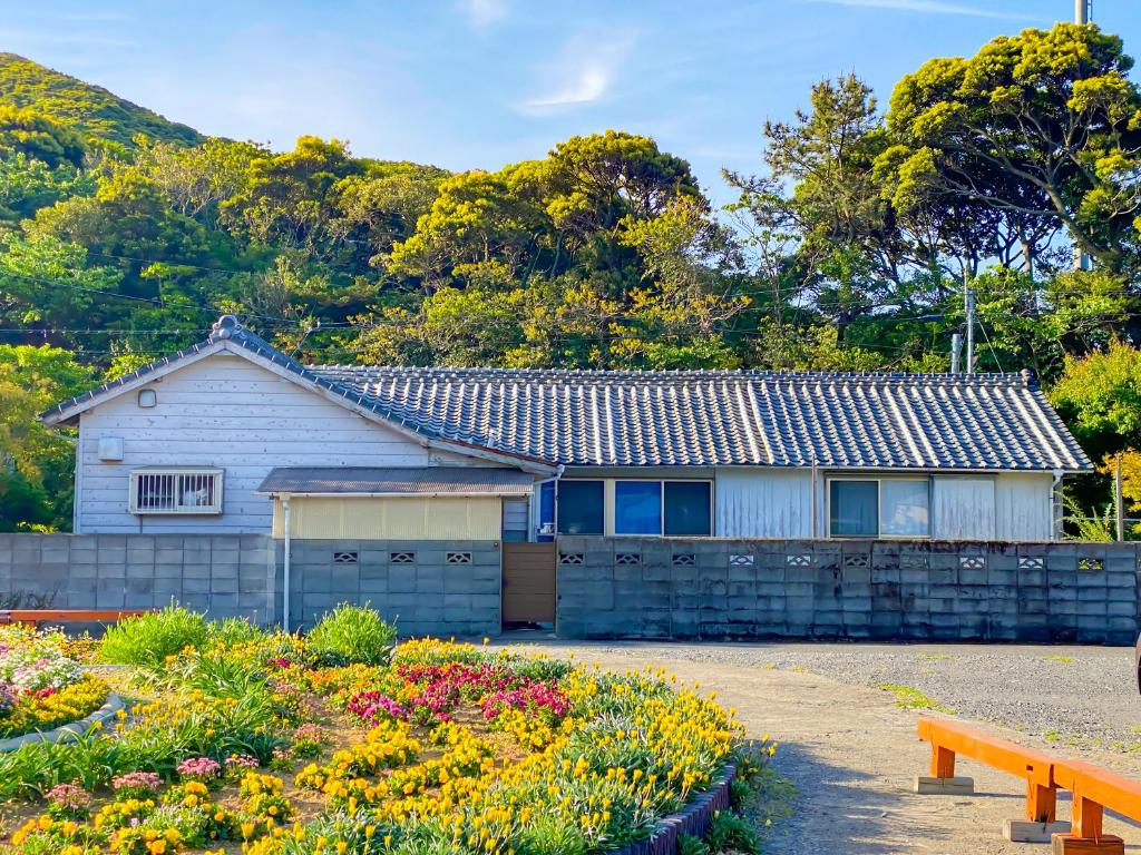 なるのいえ＜五島・奈留島＞ 施設全景