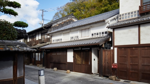 写真:RYOKAN KURASHIKI + Residence