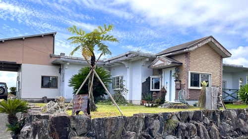 徳之島ゲストハウスみち 施設全景