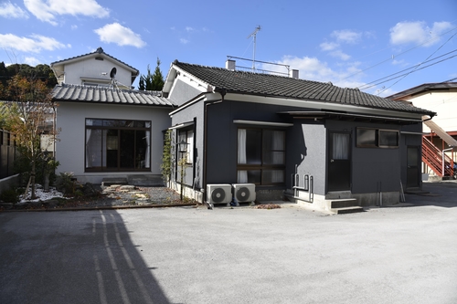 写真:亀川ゆかり庵