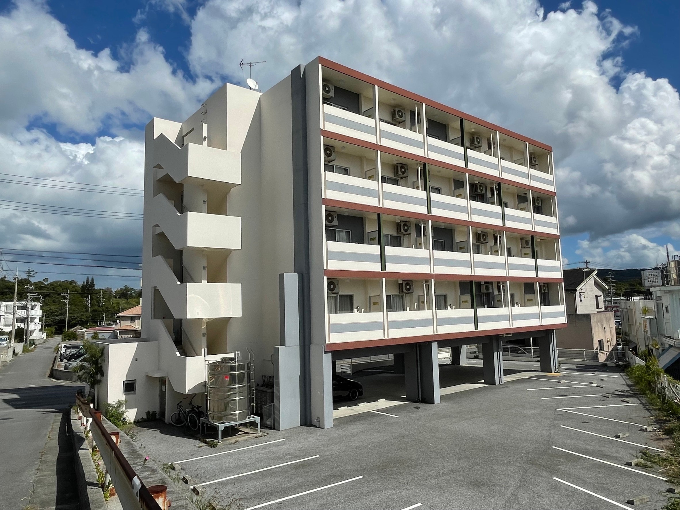 HOTEL Progress inn 名護 MATABee 施設全景