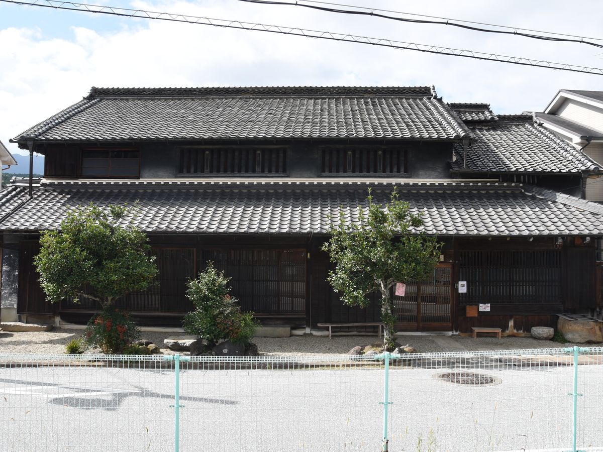 薬草茶が味わえる宿「奈の音」 施設全景