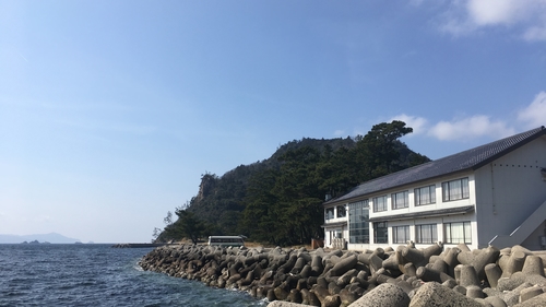 島のひかりが彩なす海の宿　羽衣荘＜隠岐諸島＞ 施設全景