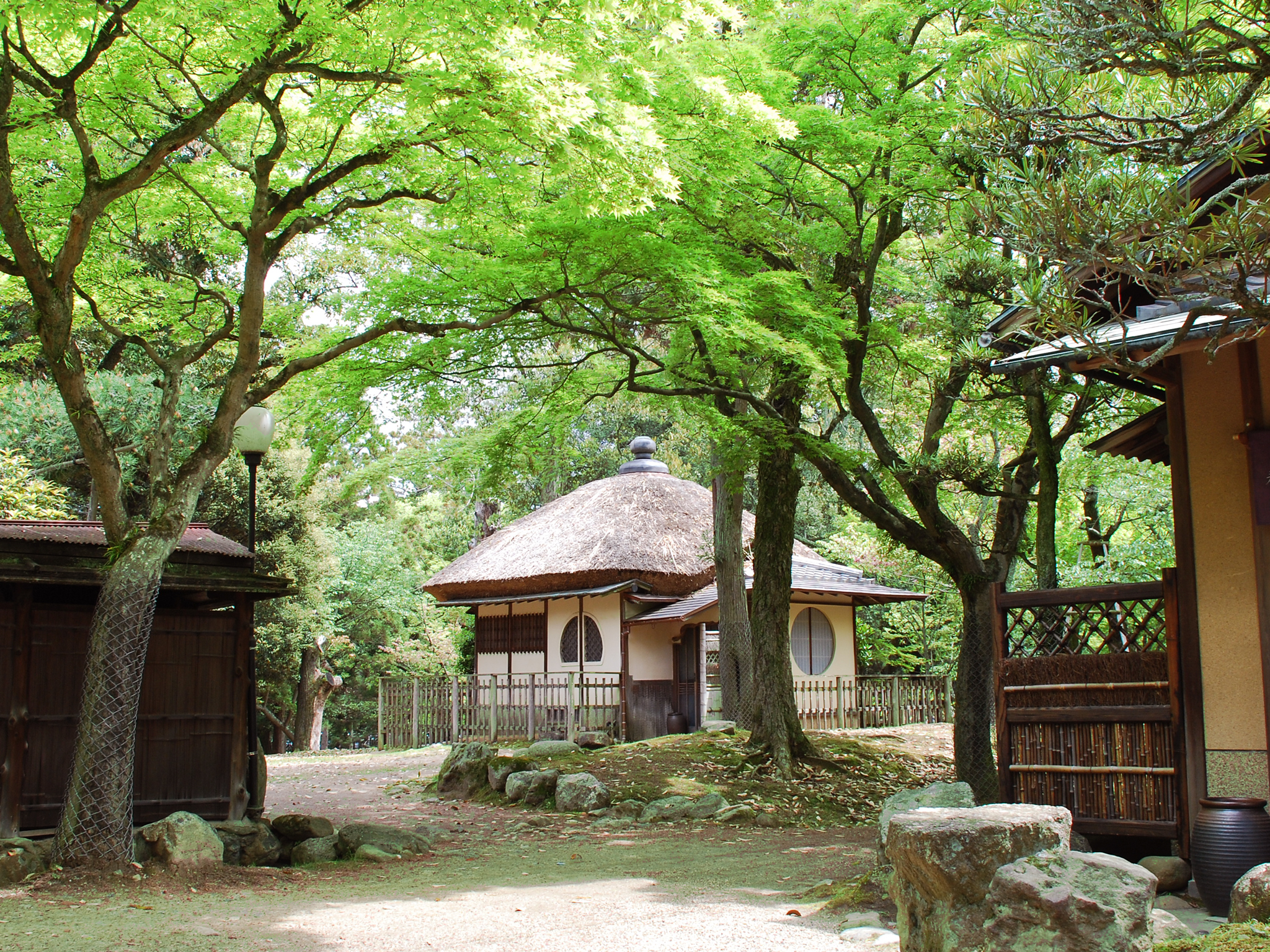 江戸三 施設全景