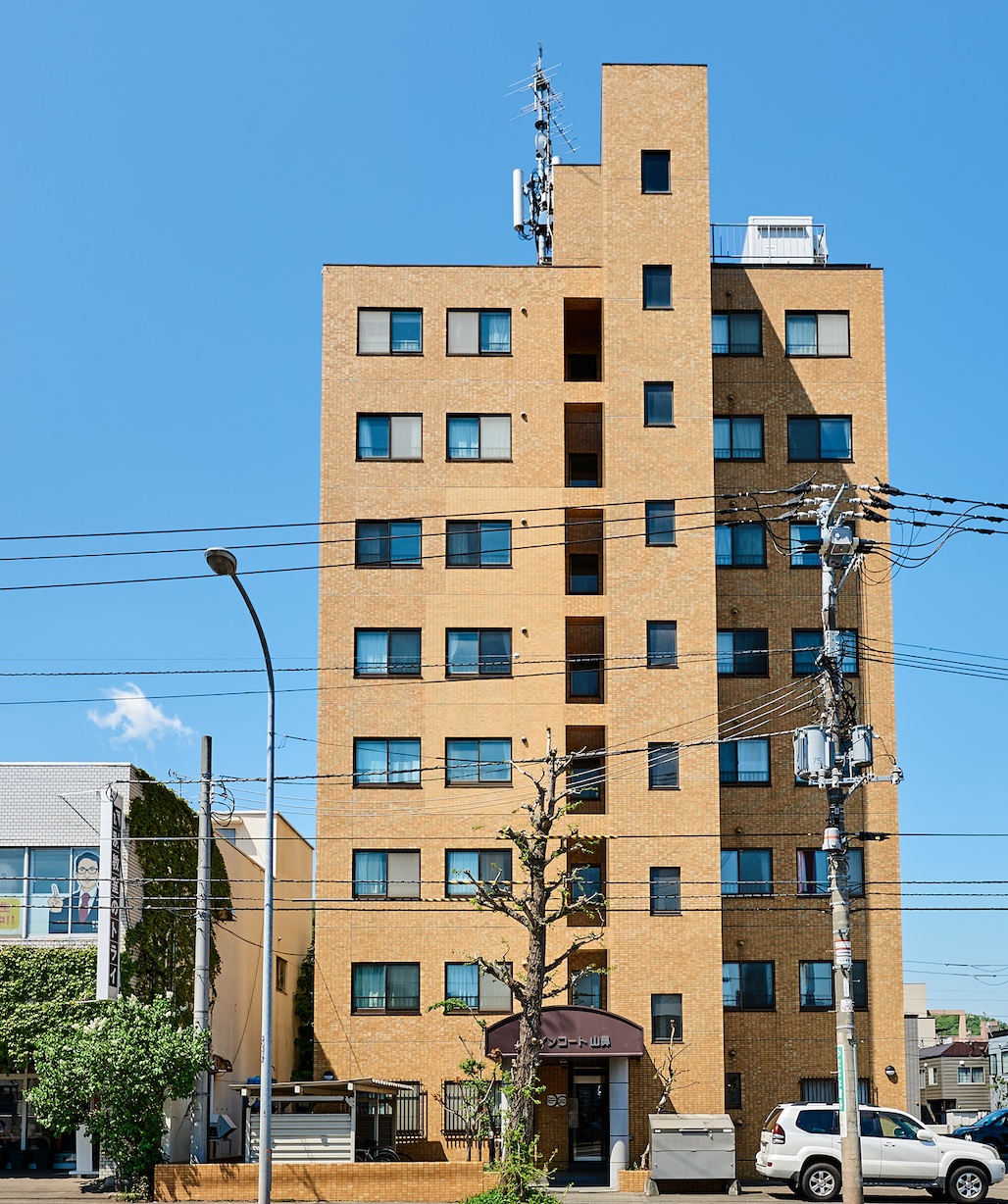 ファインコート山鼻 101 施設全景