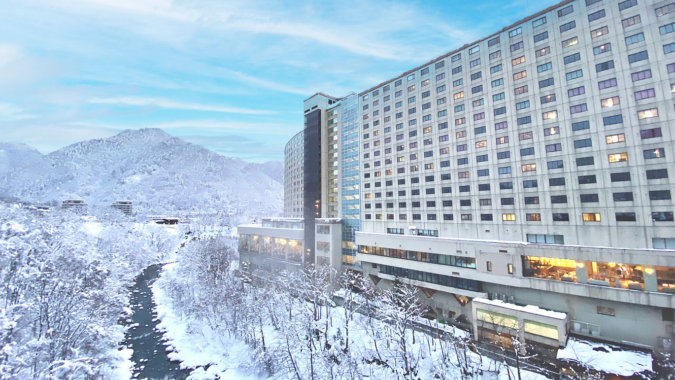 写真:エグゼクティブスイート翠嶺(定山渓ビューホテル内)